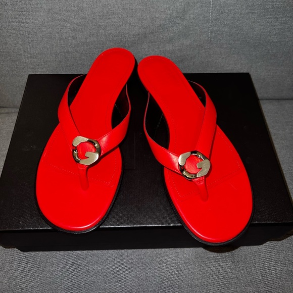 Givenchy G Chain Buckle Sandals (NWT)! - Picture 4 of 12